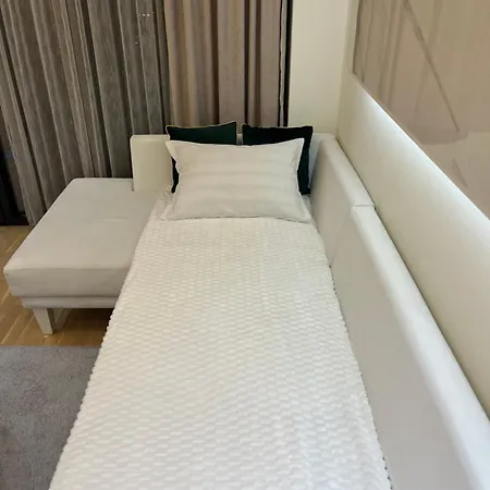 Apartman Waterfront Lux Vista -free Parking *